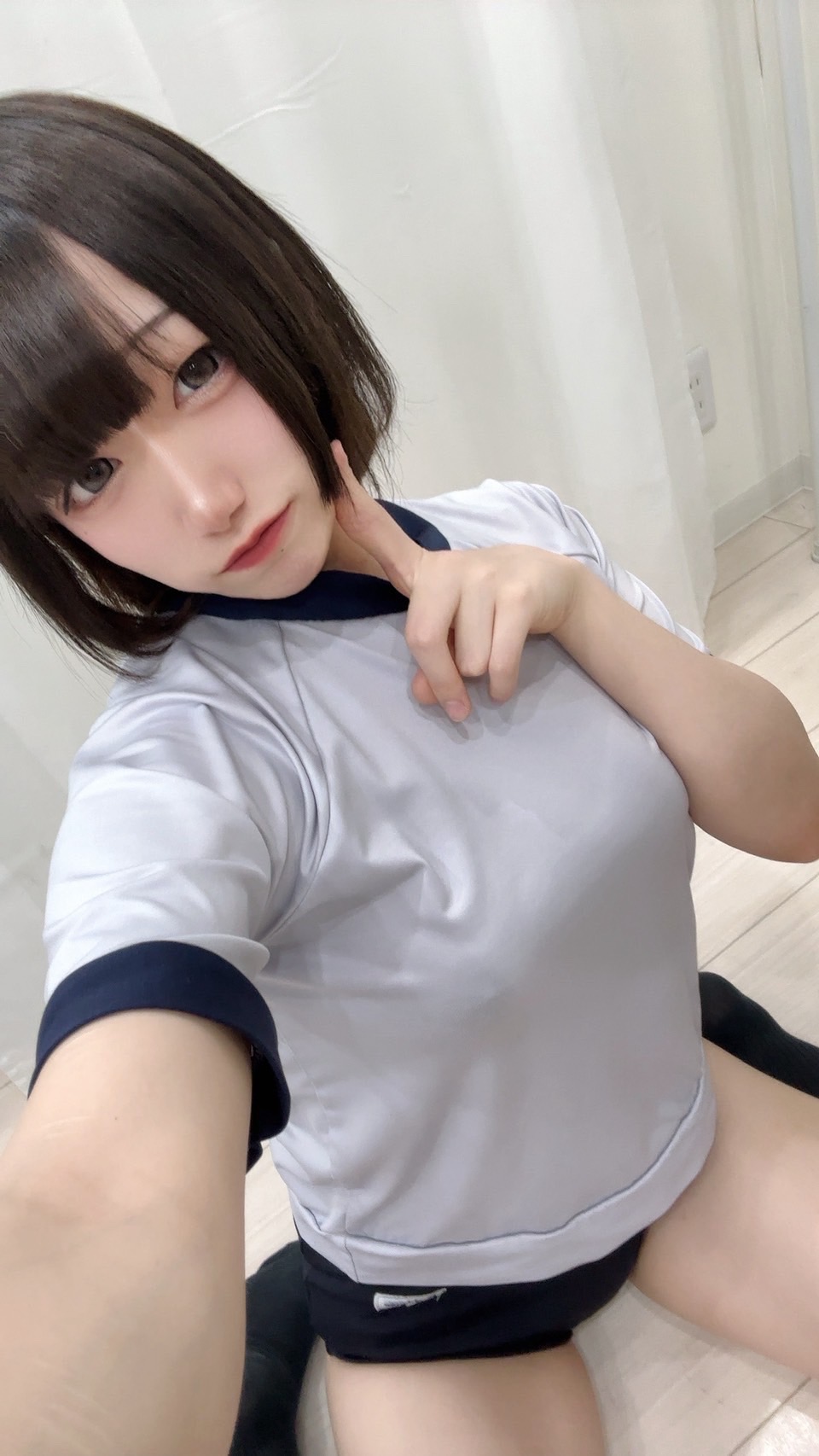きらり  (Ｇカップ巨乳アイドル)