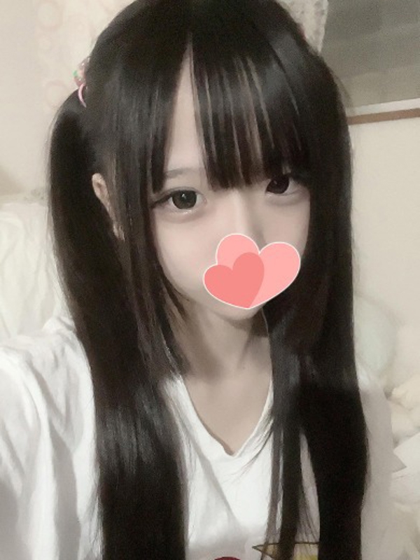 しおん  (エッチ大好き黒髪清楚)