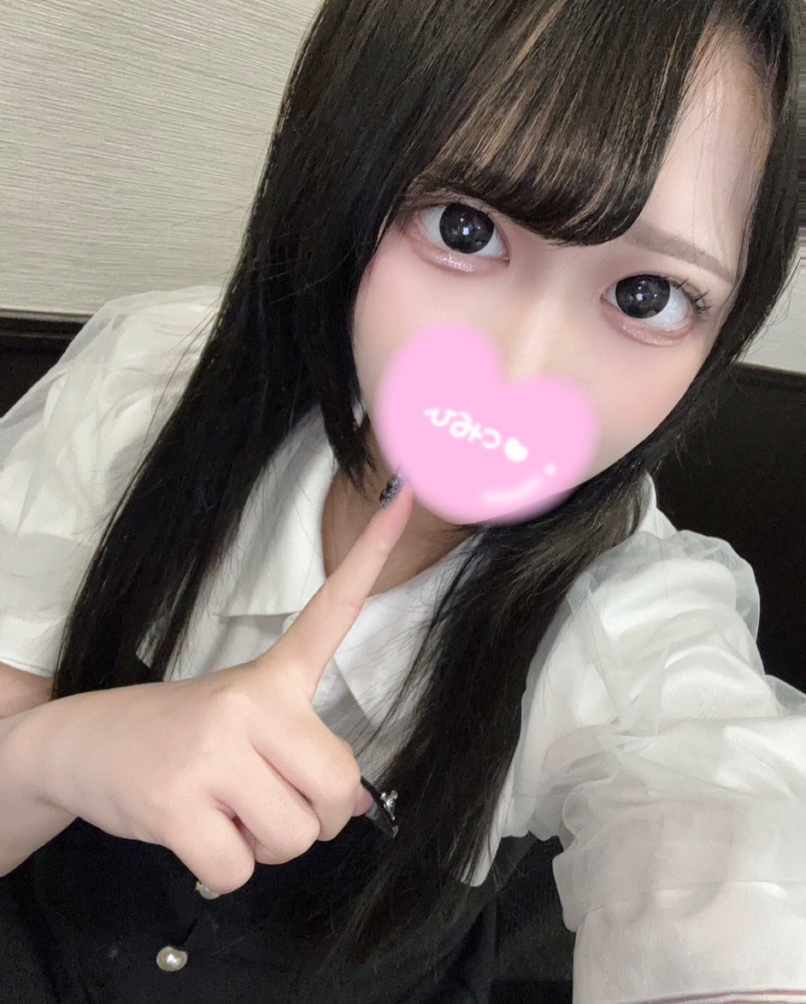 いの  (パイパンF乳１８さい)