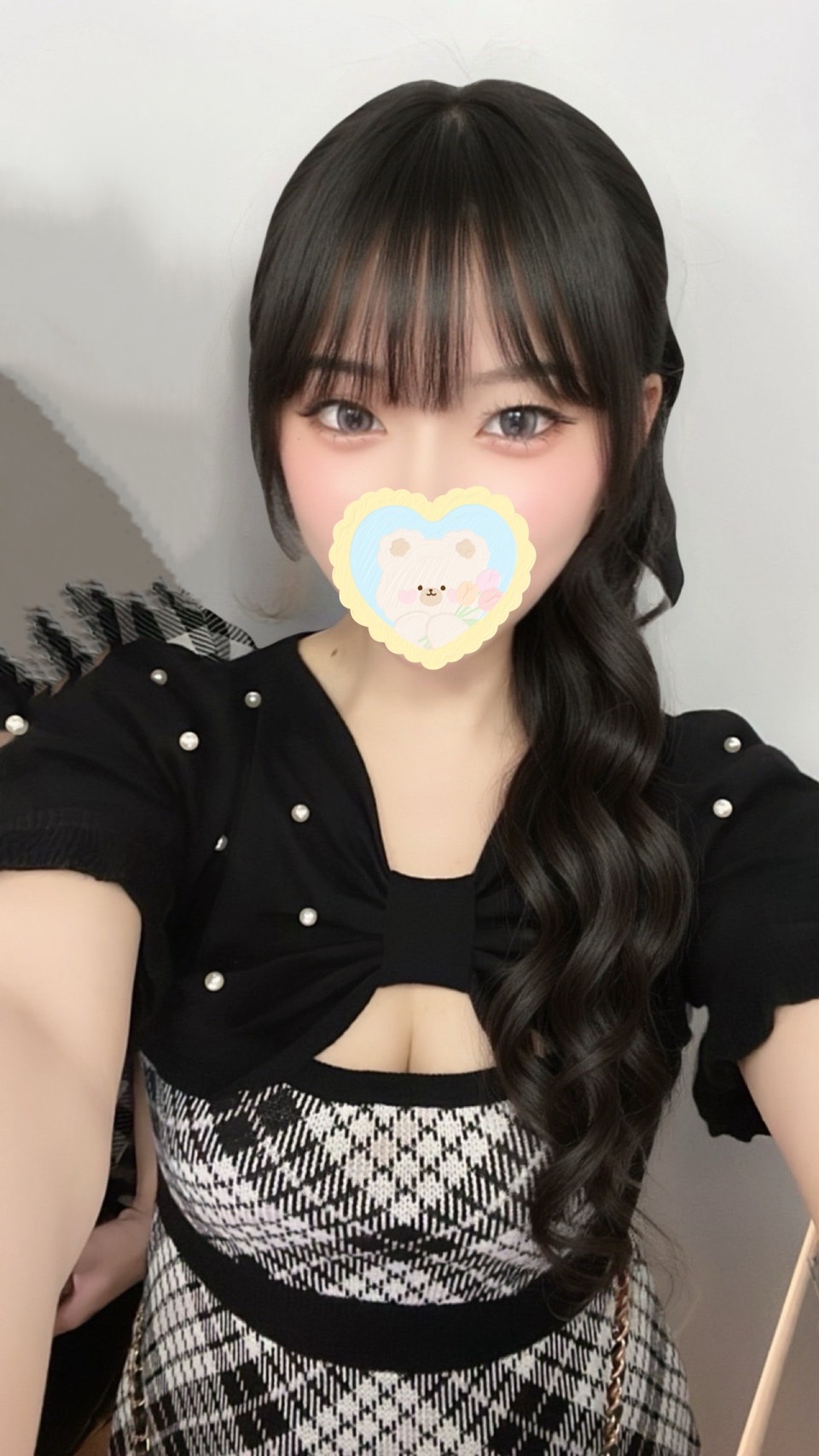 ラブ  (E乳ロリ美少女)