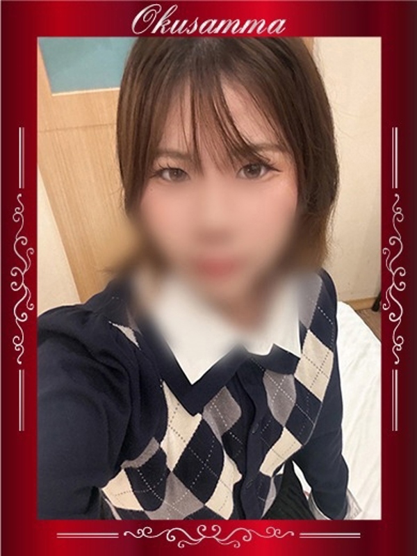 ふうり  (反則スタイルの美少女)