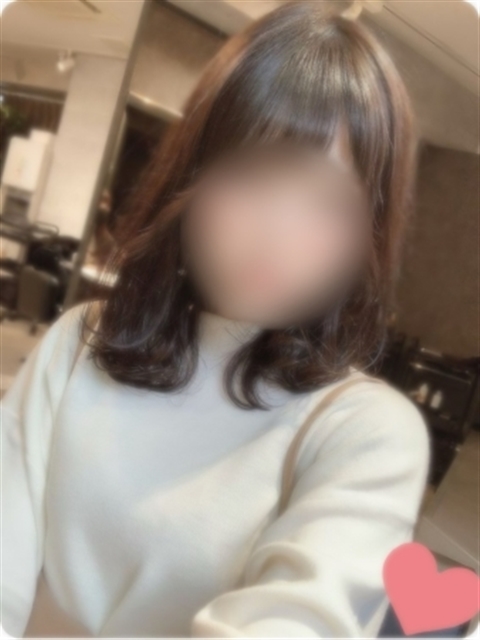 神楽世那  (世那に惚れる5秒前)