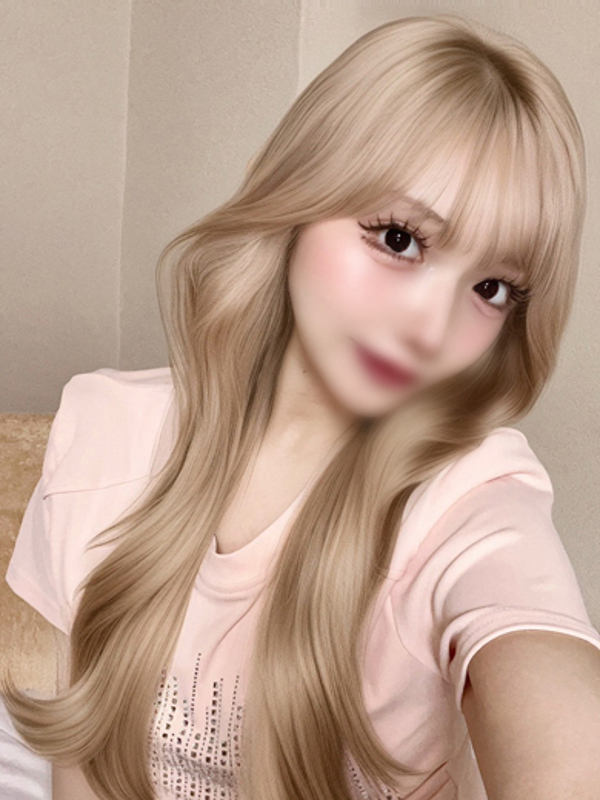 あいり  (可憐で大胆な誘惑)