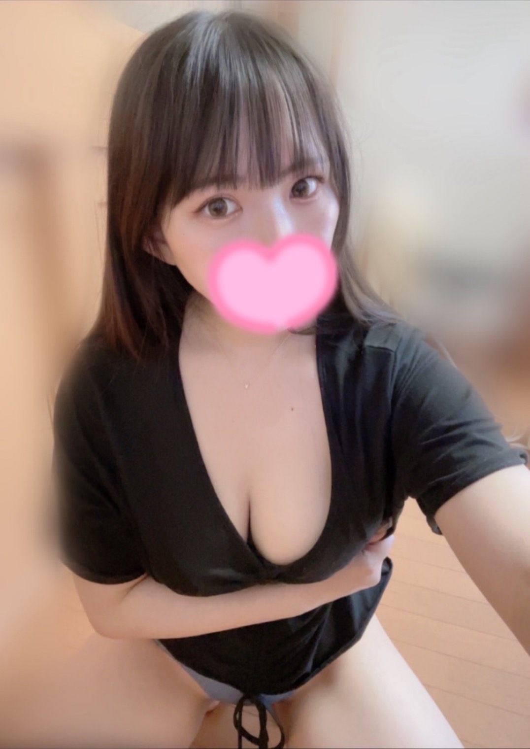 まやな  (Hカップ爆乳美女)