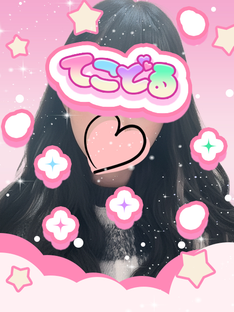 るる  (笑顔輝くFカップ美女)