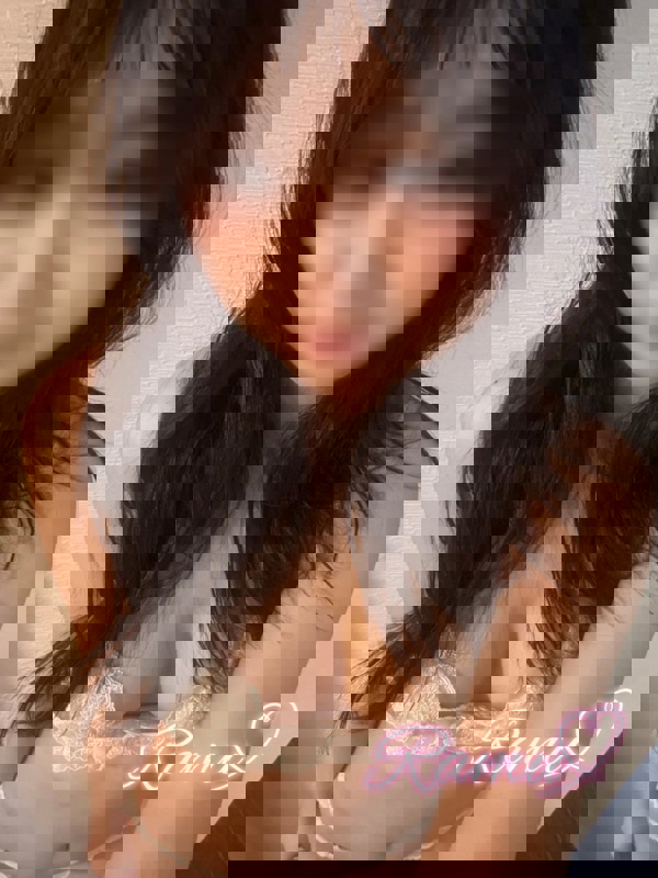 らむ⭐️現役女子大生  (ズバリ未経験の美少女)