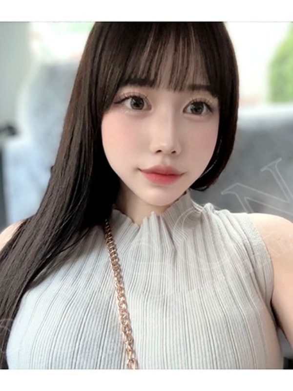 イヴ  (清楚系Eカップ美女！)