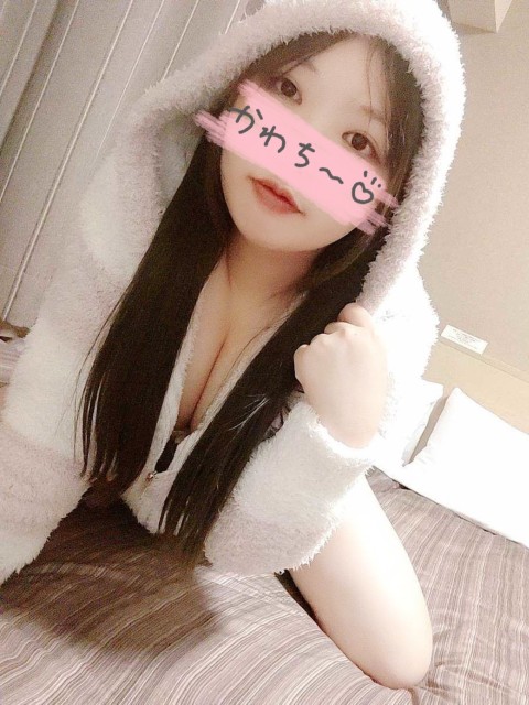 つつみ  (未経験可愛いﾋﾟｭｱ清楚)