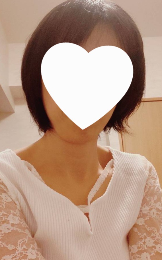 しおり  (良い感じのエロ満載)