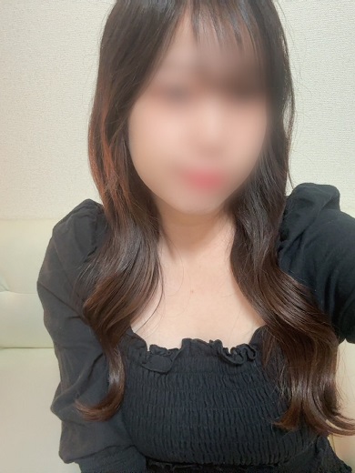 なのは  (デリヘル初挑戦F乳娘)