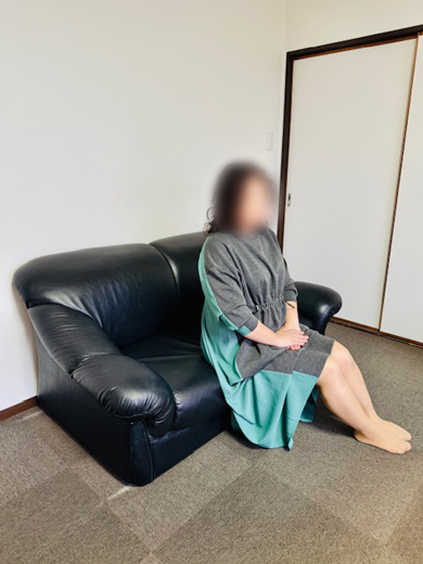 千早  (色白巨乳もち肌！)