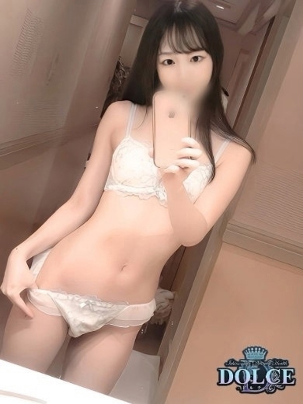 かほ　乃木坂系スレンダー美女