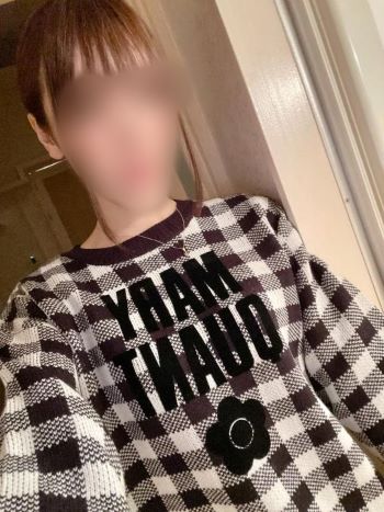 しおん  (11/27一日体験ﾃﾞﾋﾞｭｰ)