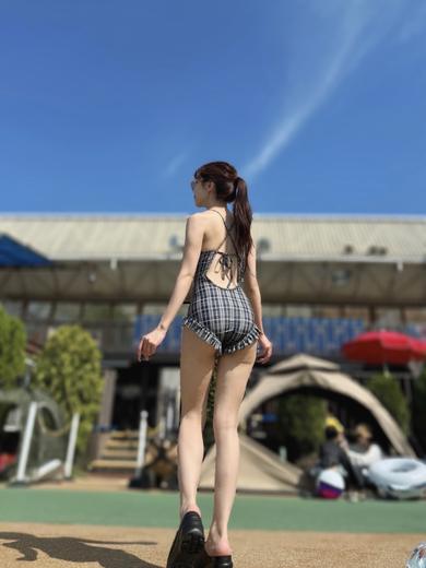 ななみ（スレンダー美人）