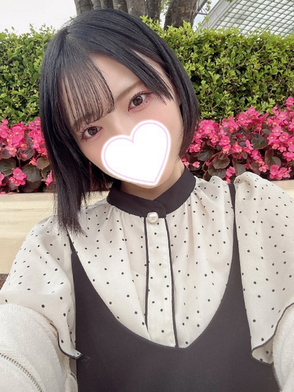 ここね  (No.1中〇し美少女)