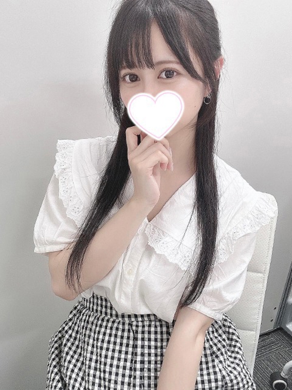 しずえ  (中〇生に見えるロリ♡)