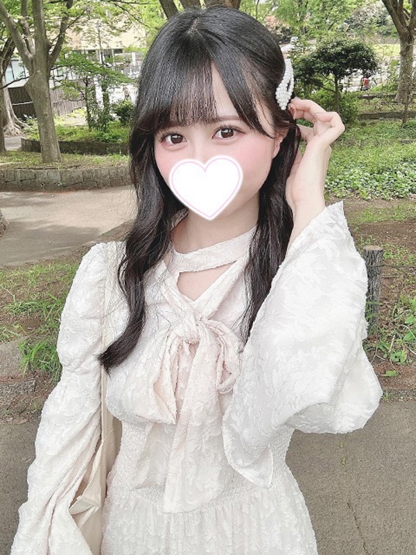 しずえ  (中〇生に見えるロリ♡)