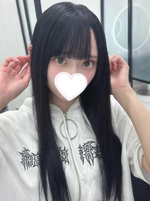 みちる  (天然パイパンロリ巨乳)