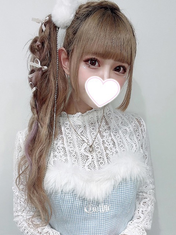 あゆか  (えっち大好きHカップ)