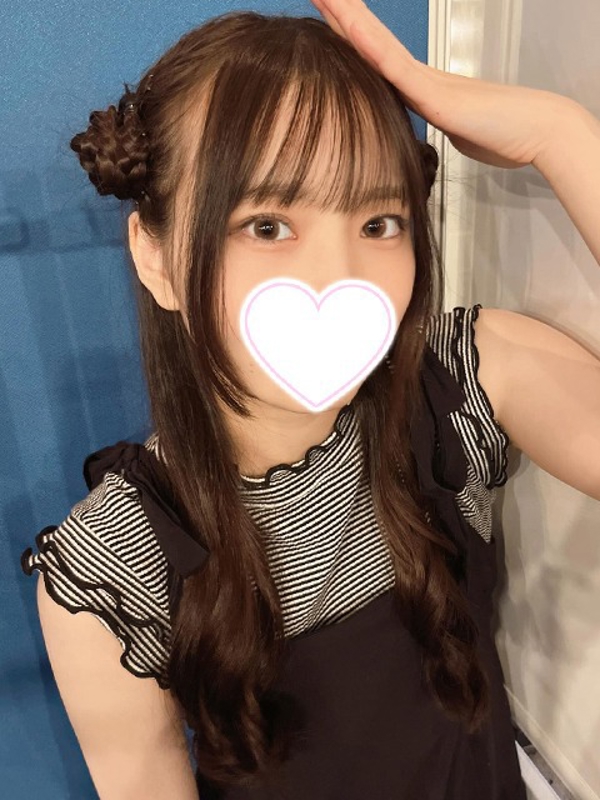 かりん  (18歳ウブな現役学生)