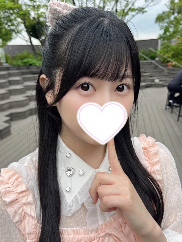 じゅんな  (エッチ勉強中の18歳)