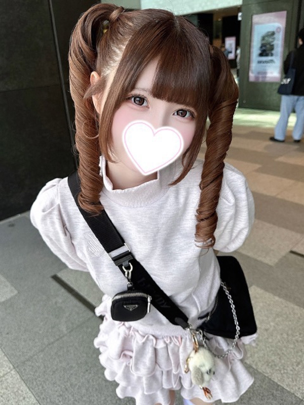 はるみ  (中〇し中毒アイドル)