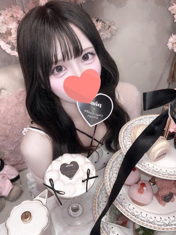 いちか  (清楚な潮吹きヤリマン)