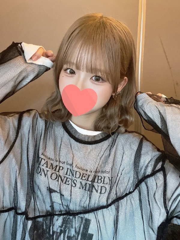 とわ  (Ｈ中毒ロリ顔現役学生)