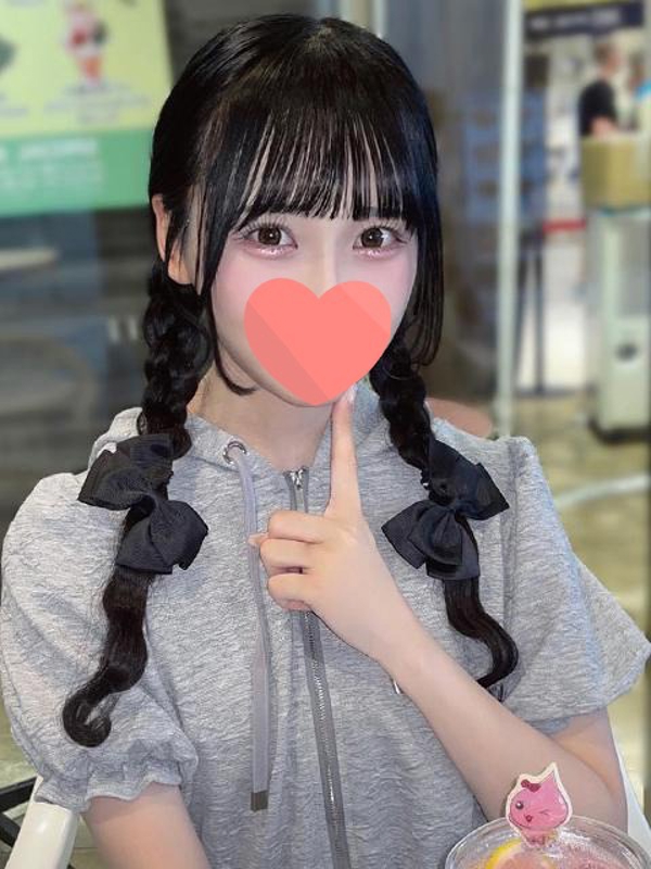 はるひ  (童顔巨乳の濃厚S〇X)
