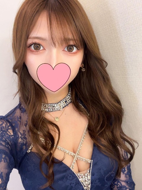 ひな  (モデル級高身長美女)