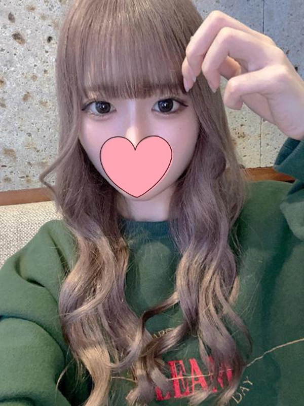 やよい  (自ら腰振り淫乱美女)