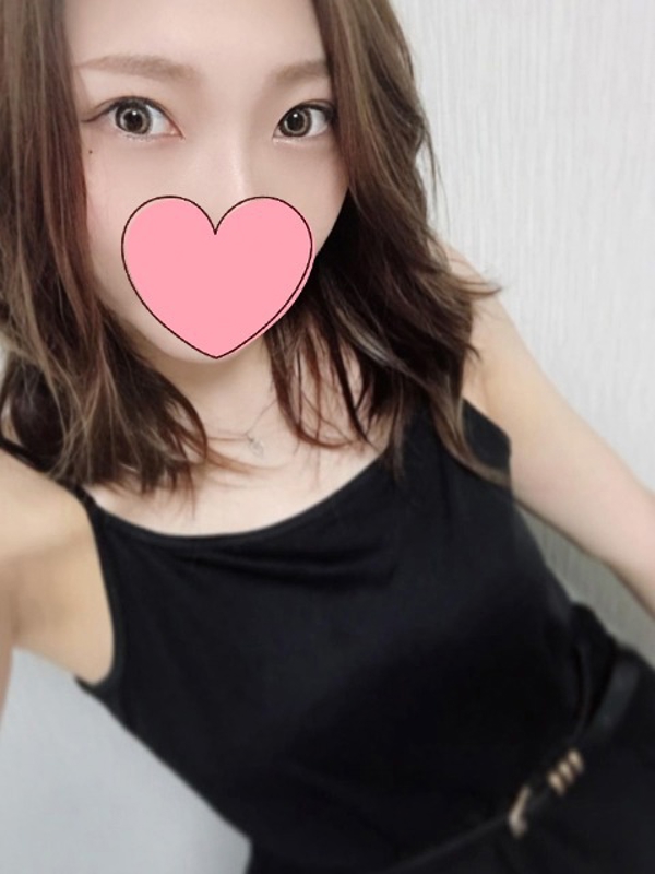 ゆあ  (Jカップ現役看護師)