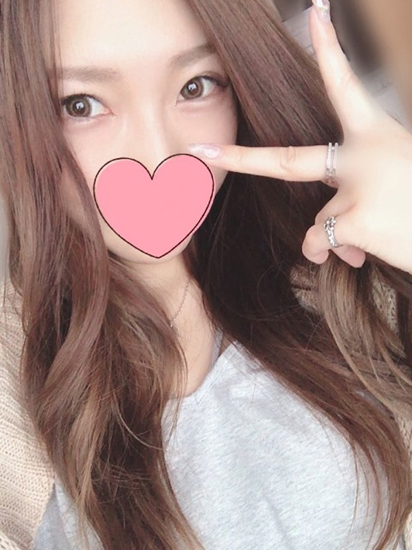 ゆあ  (Jカップ現役看護師)