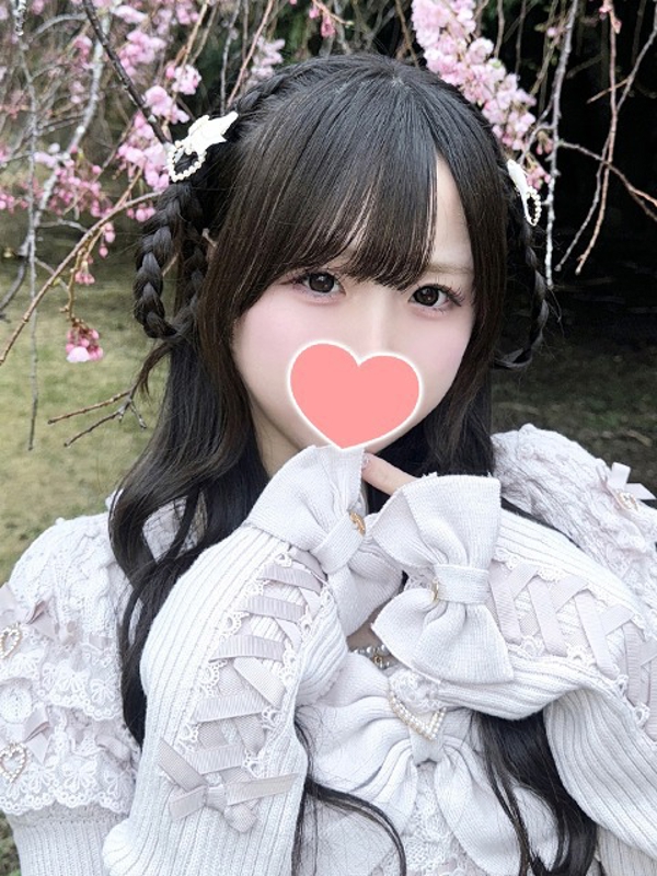 ともか  (18歳ロリ爆乳は超Ｈ)