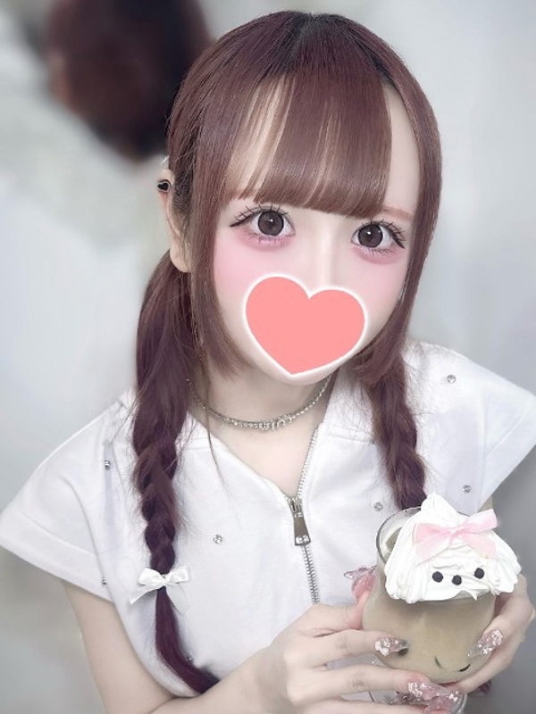 はじめ  (ヤリマン美少女)