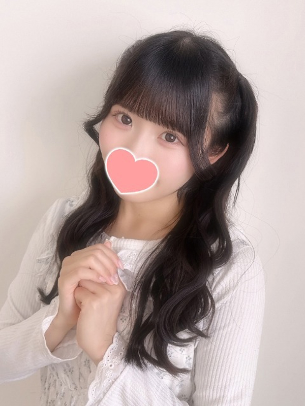 みこ  (18歳黒髪爆乳素人！)