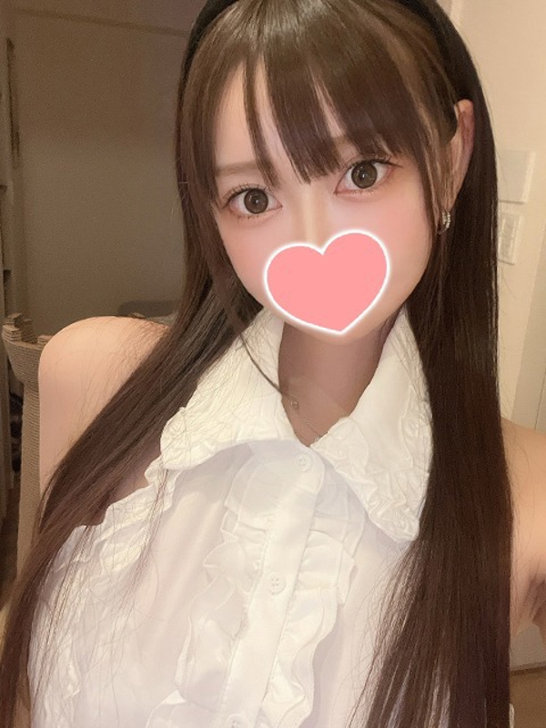 りこ  (正常位中イキ敏感美女)