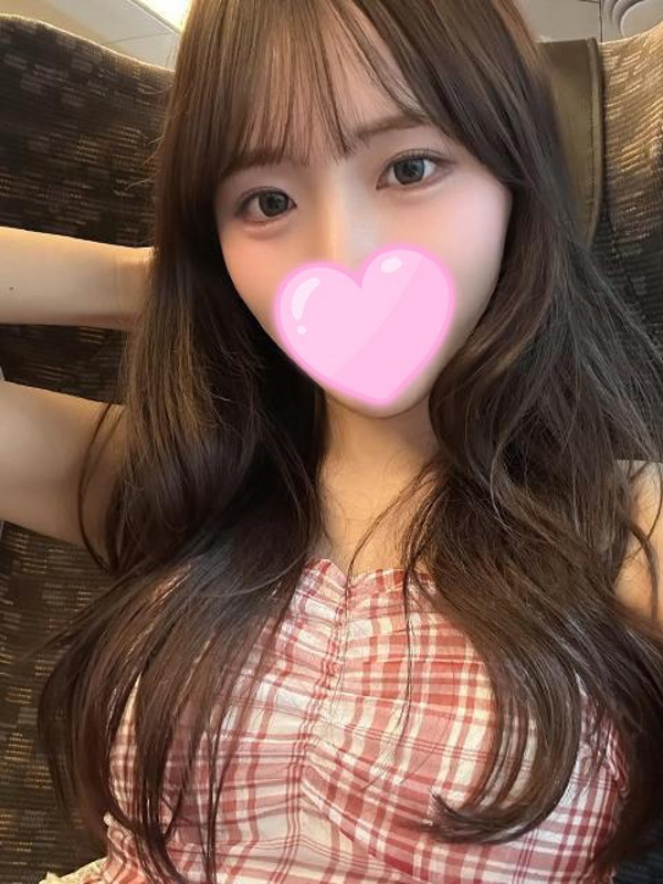 あいら  (乳首でイッちゃう娘)