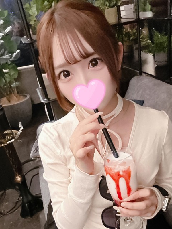 すいな  (19歳潮吹きヤリマン)