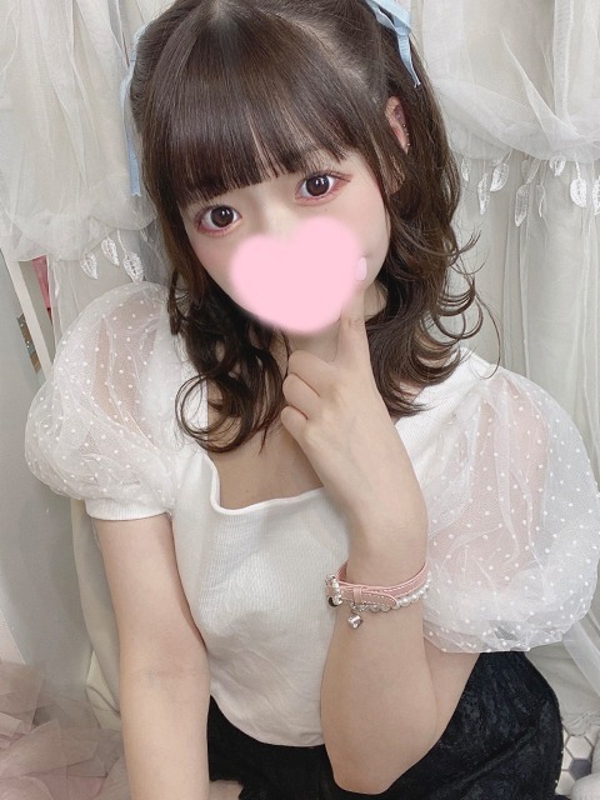 さやか  (18歳黒髪ヤリマン)