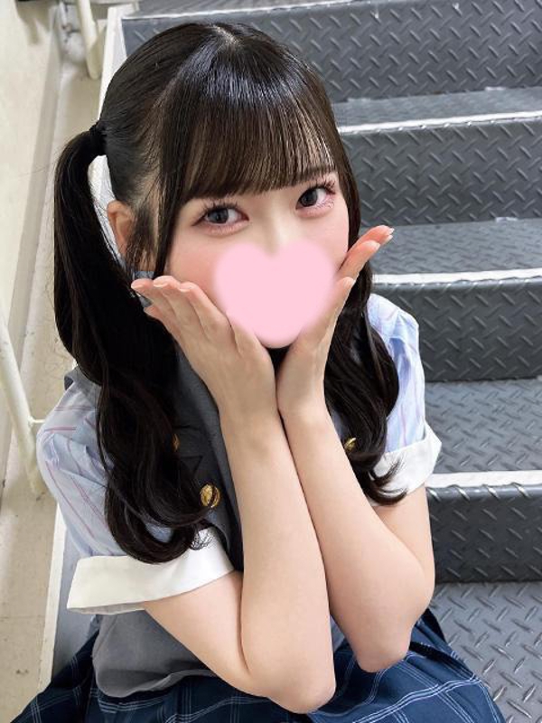 なほ  (騎乗位で拭きまくり♡)