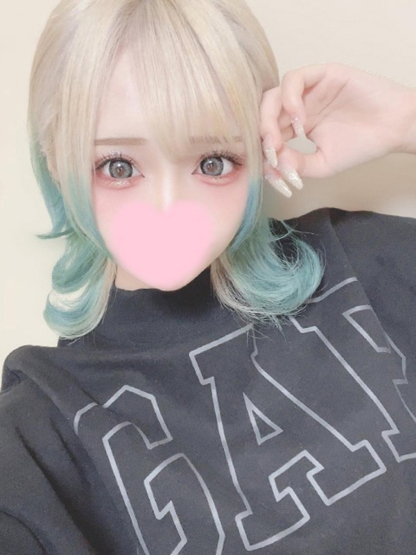 みな  (えっち目的のマジ変態)