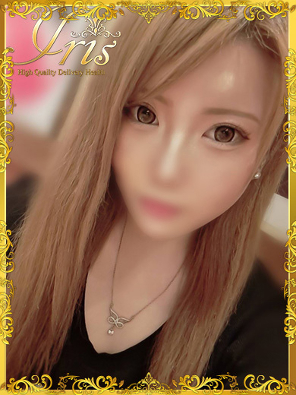 ゆりな