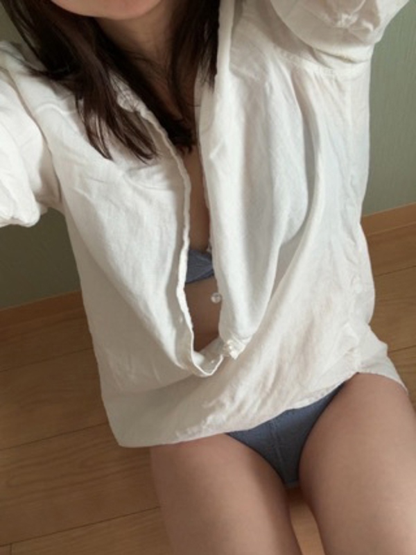 こずえ  (おっとり熟女が大興奮)