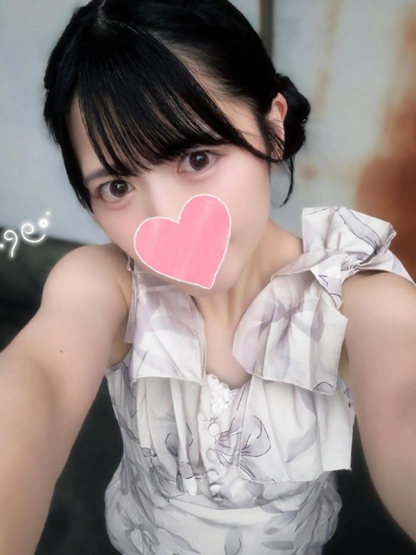 りん  (極Sスレンダー美女)