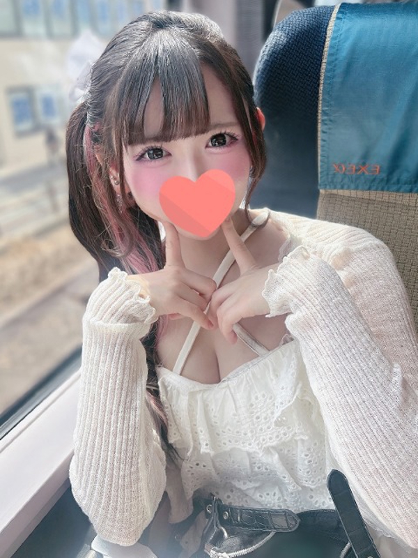 にこる  (潮吹き中イキロリ天使)