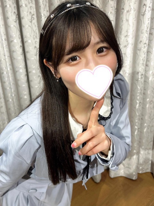 こころ  (清楚なのにドエロ素人)