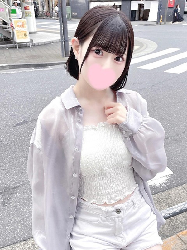 れな  (18歳合法ロリ)