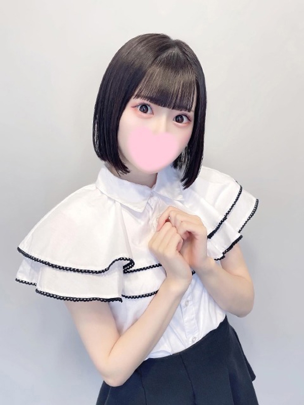 れな  (18歳合法ロリ)