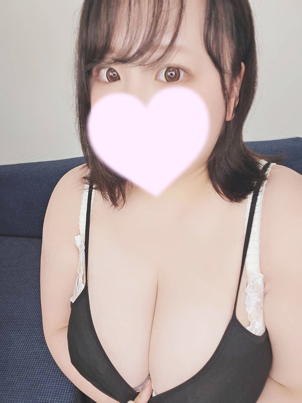 すずか  (Kカップ！愛嬌万点♪)